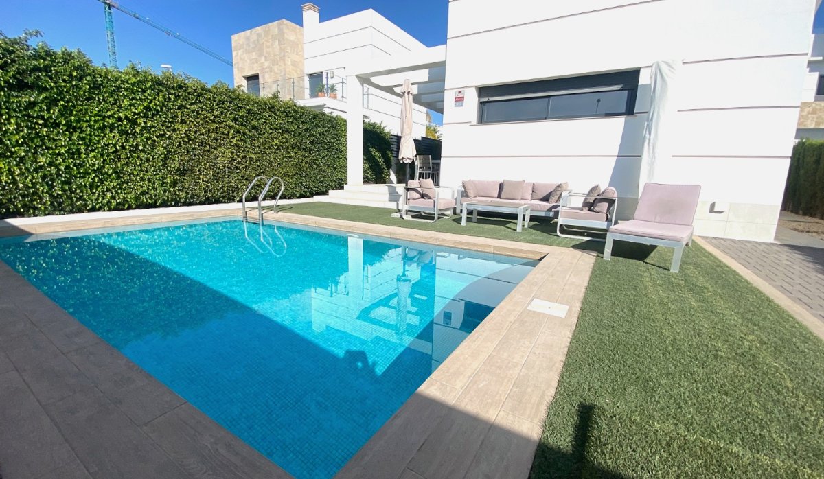 Resale - Villa - Ciudad quesada - Doña Pepa