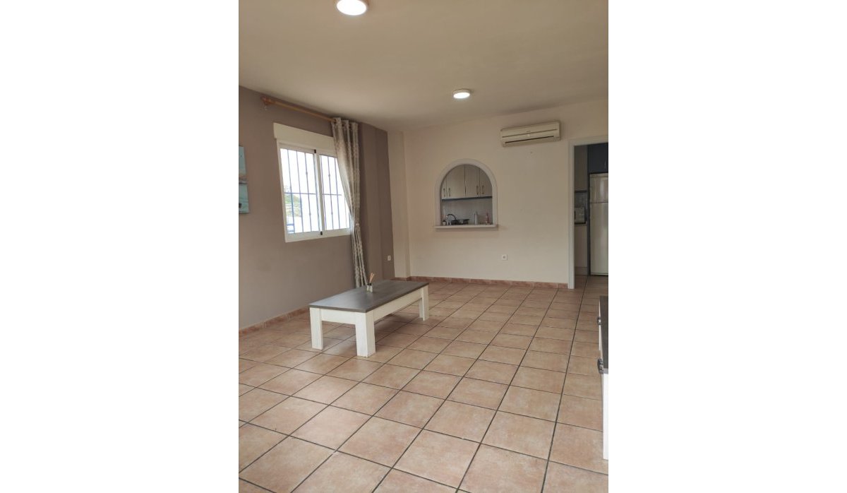 Revente - Maison de ville - Los Alcazares