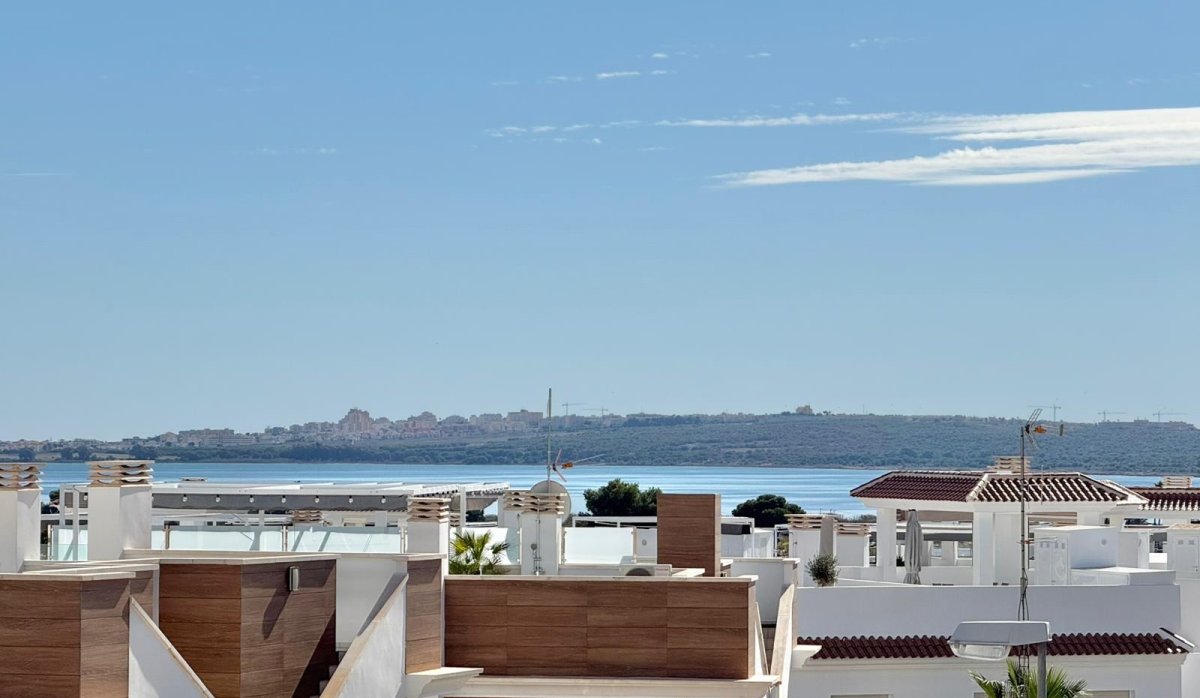 Revente - Villa - Ciudad quesada - Pueblo Bravo