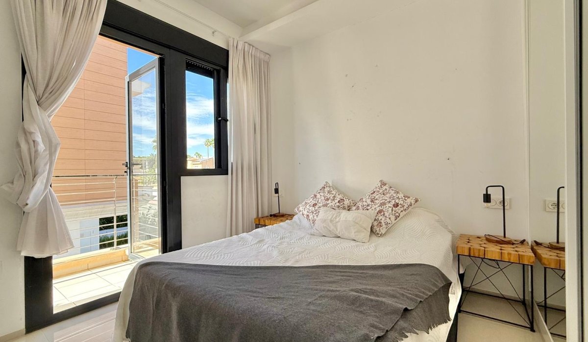 Revente - Villa - Ciudad quesada - Pueblo Bravo