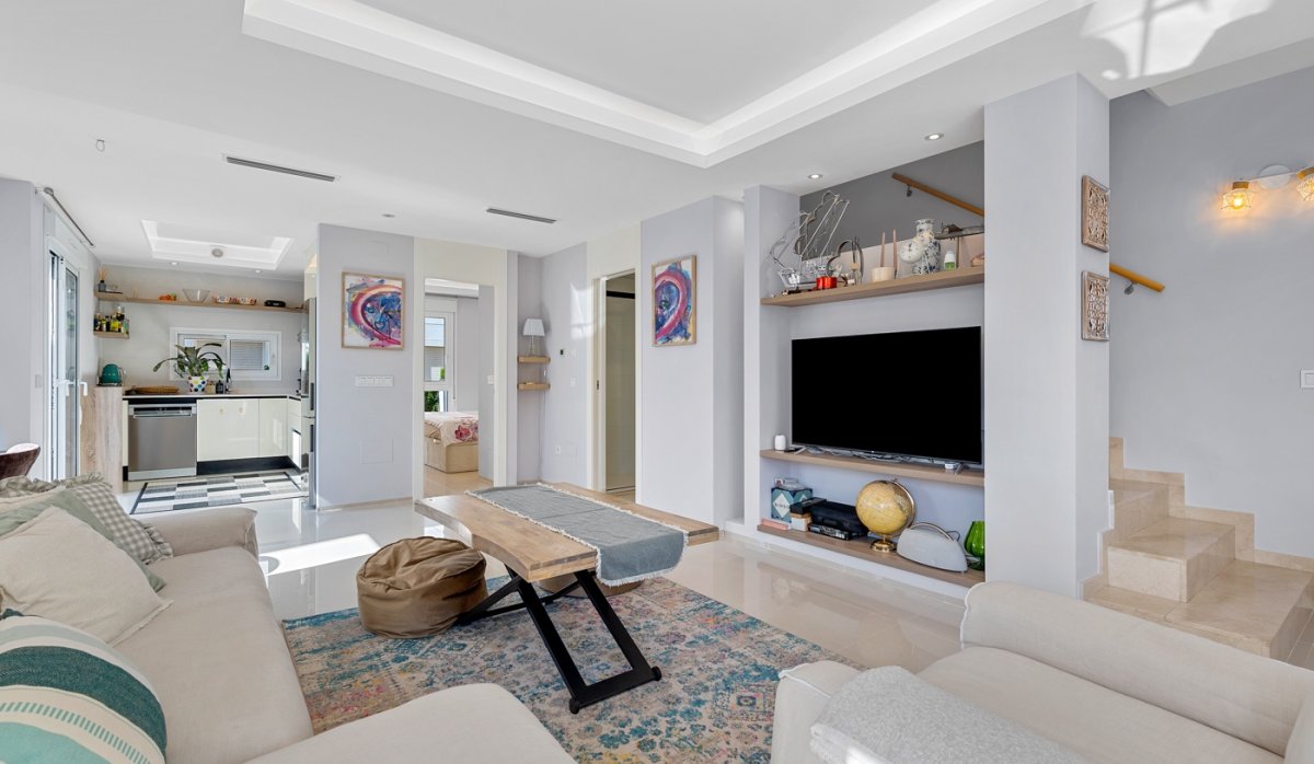 Resale - Townhouse - Ciudad quesada - Doña Pepa