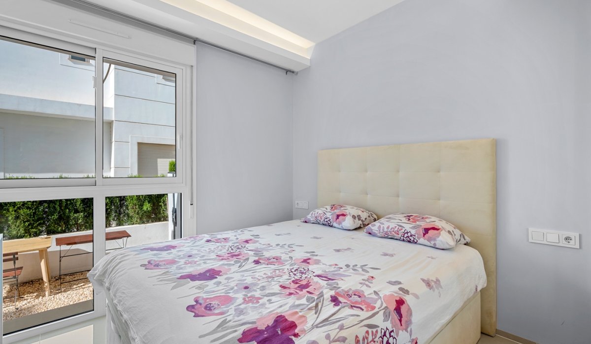 Resale - Townhouse - Ciudad quesada - Doña Pepa