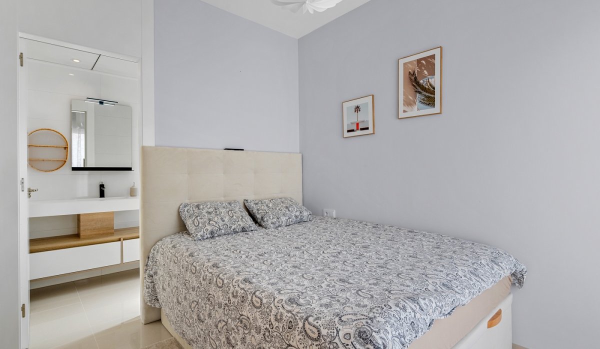 Resale - Townhouse - Ciudad quesada - Doña Pepa