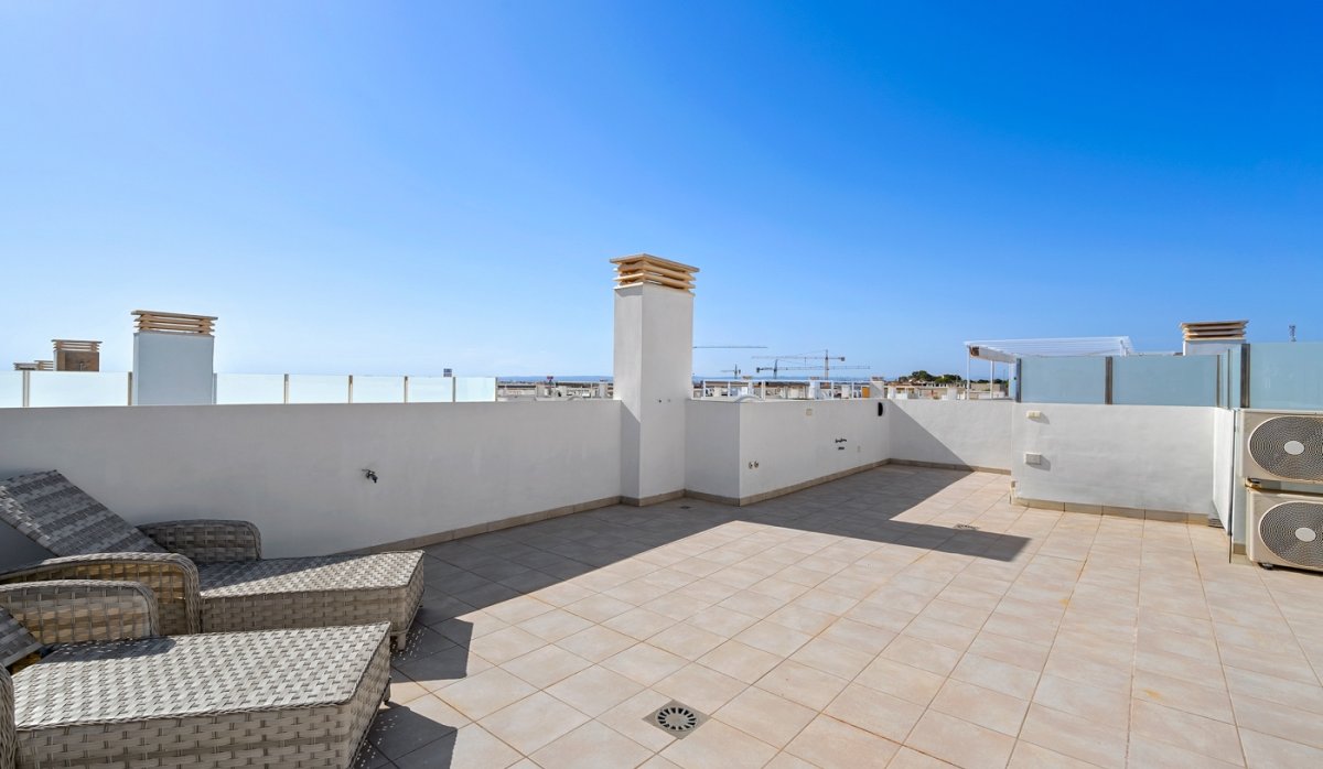 Resale - Townhouse - Ciudad quesada - Doña Pepa