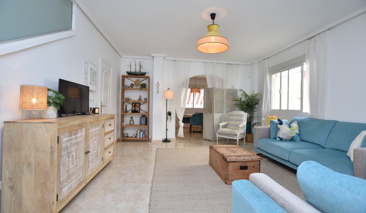 Resale - Townhouse - Ciudad quesada - Doña Pepa