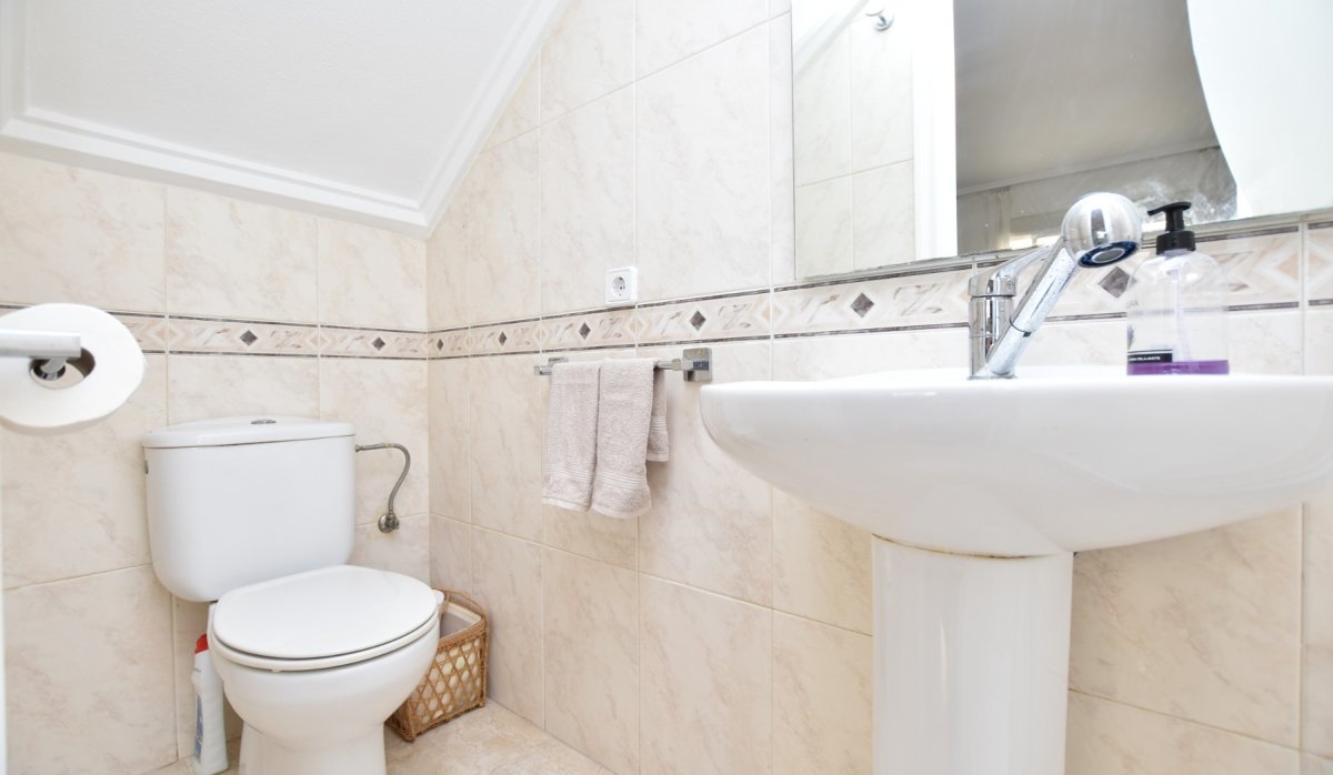 Resale - Townhouse - Ciudad quesada - Doña Pepa