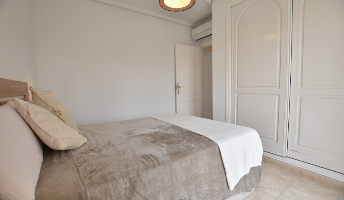 Resale - Townhouse - Ciudad quesada - Doña Pepa