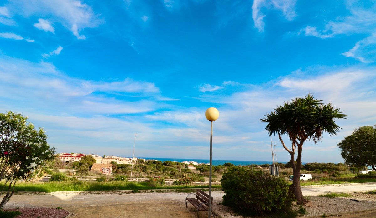 Reventa - Apartamento / piso - Guardamar del Segura