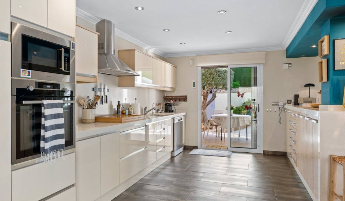 Resale - Villa - Algorfa - Castillo de montemar