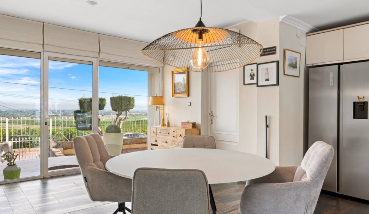 Resale - Villa - Algorfa - Castillo de montemar