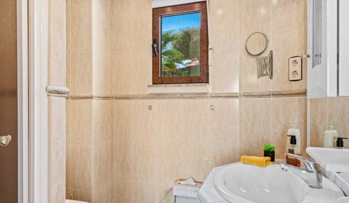 Resale - Villa - Algorfa - Castillo de montemar