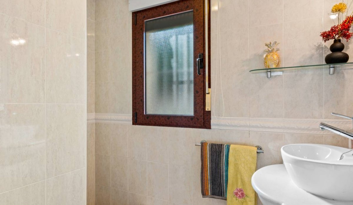 Resale - Villa - Algorfa - Castillo de montemar