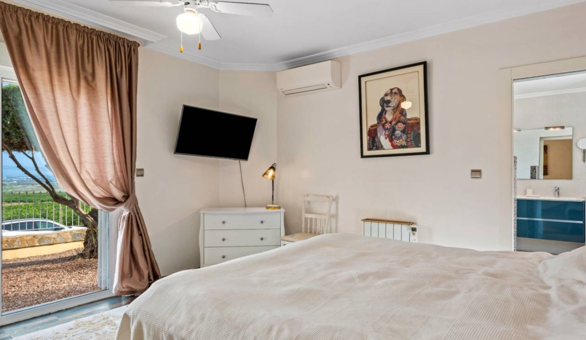 Resale - Villa - Algorfa - Castillo de montemar