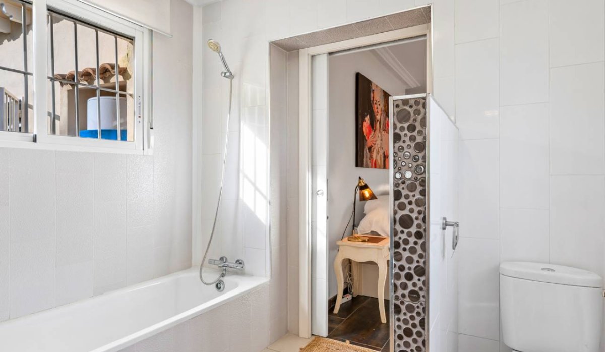 Resale - Villa - Algorfa - Castillo de montemar