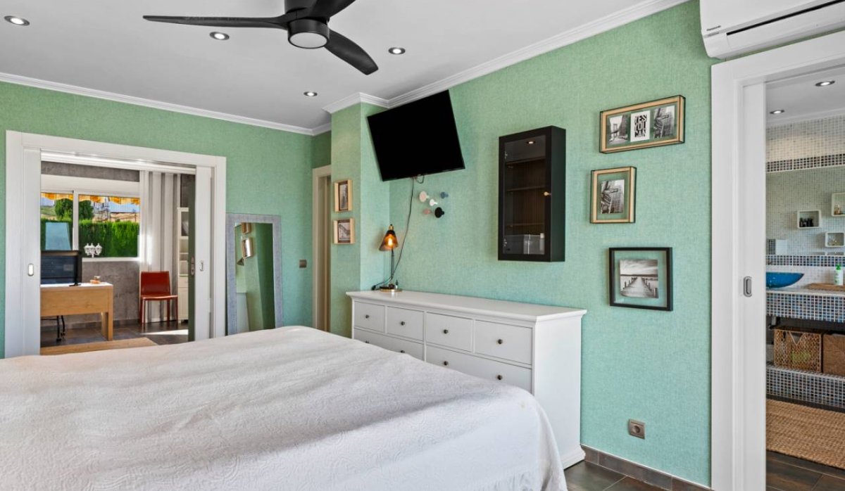 Resale - Villa - Algorfa - Castillo de montemar