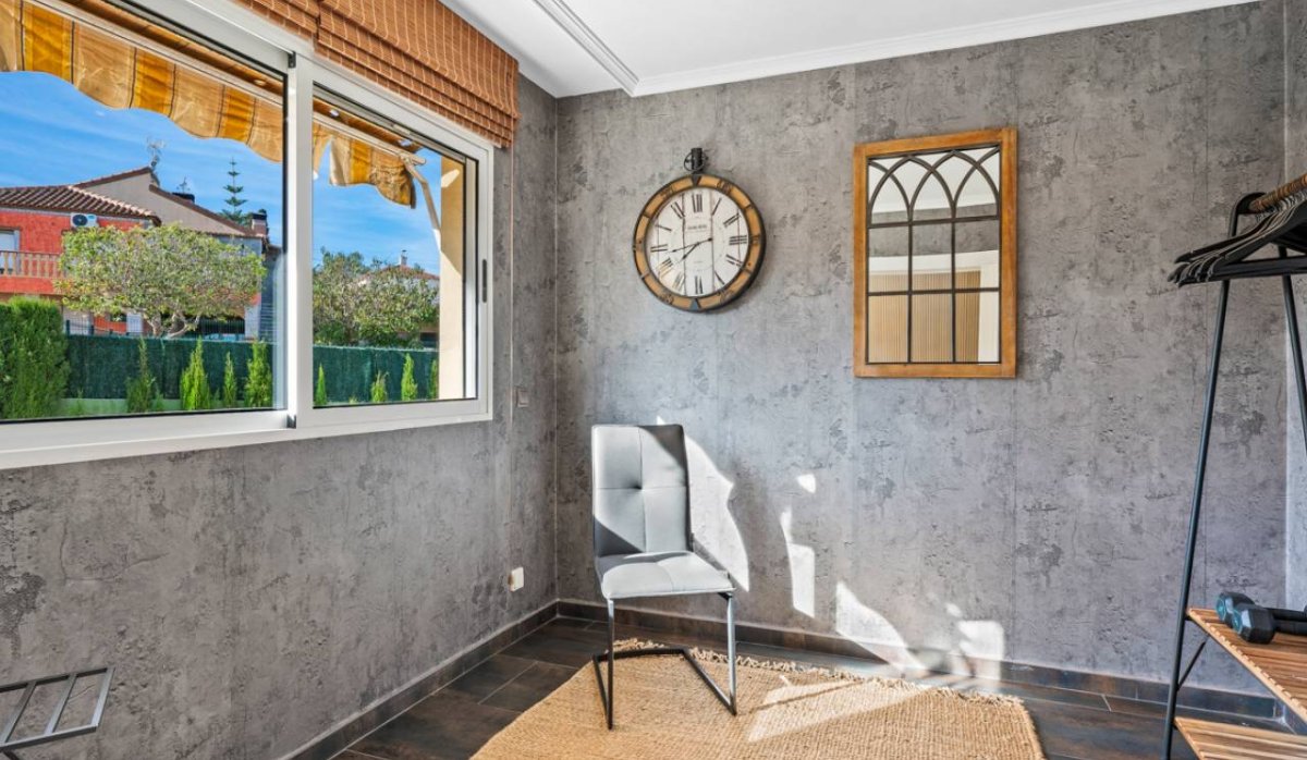 Resale - Villa - Algorfa - Castillo de montemar