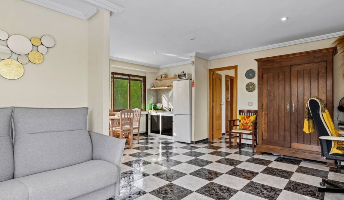 Resale - Villa - Algorfa - Castillo de montemar