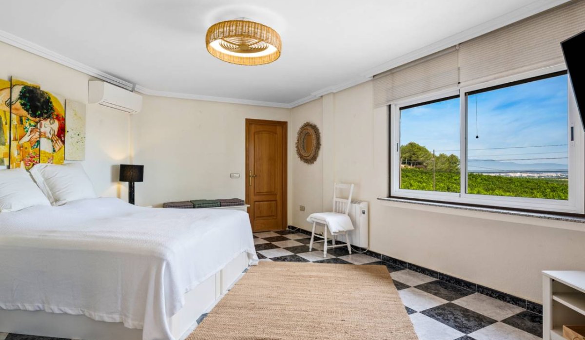 Resale - Villa - Algorfa - Castillo de montemar