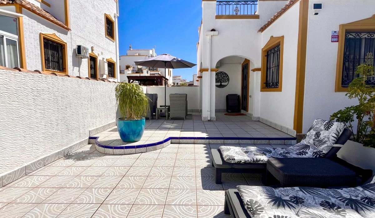 Resale - Townhouse - Entre Naranjos - Vistabella - Entre Naranjos