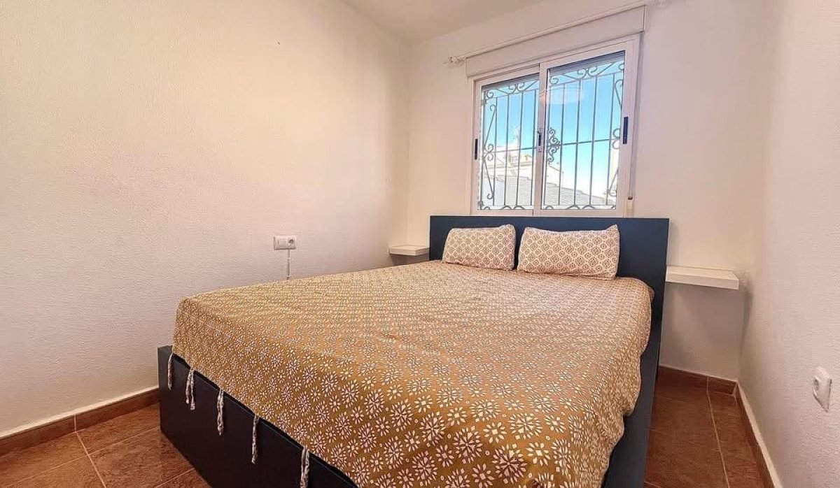 Resale - Townhouse - Entre Naranjos - Vistabella - Entre Naranjos