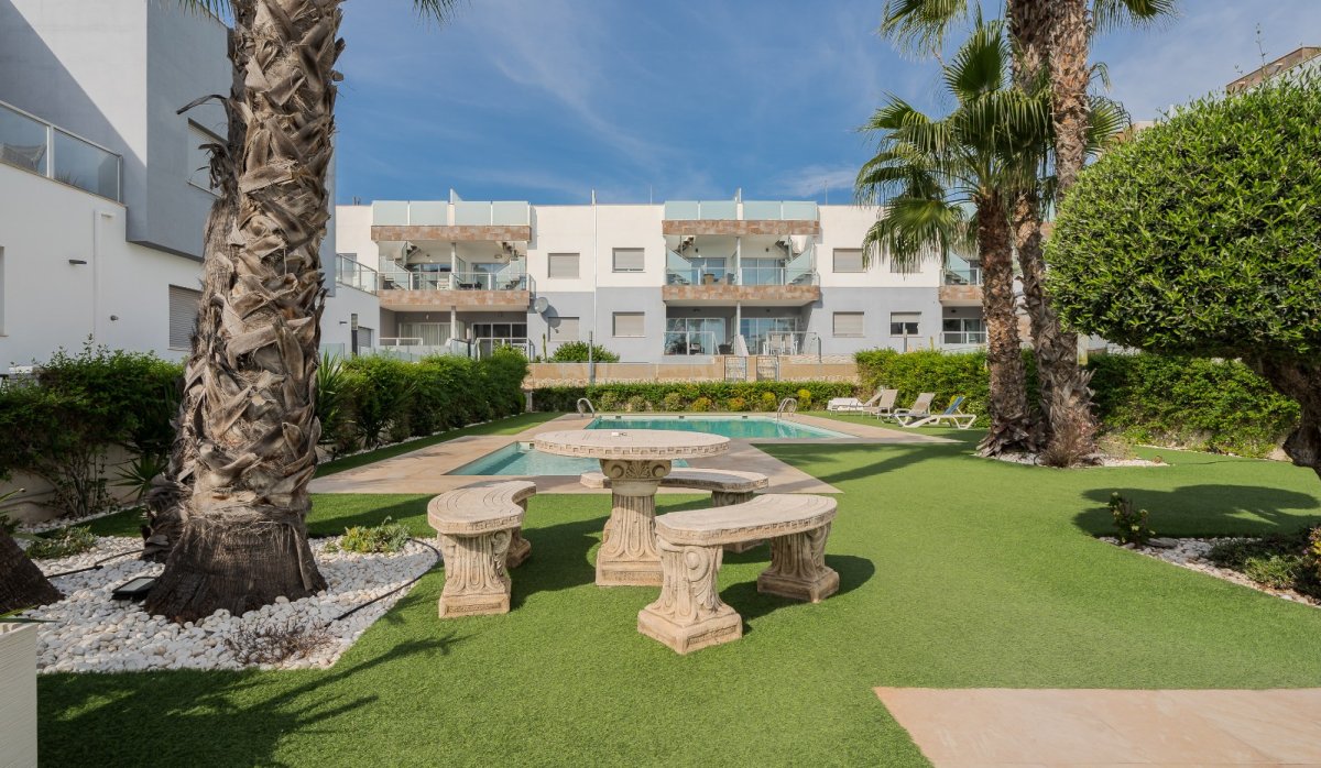 Resale - Apartment / flat - Orihuela Costa - Punta Prima