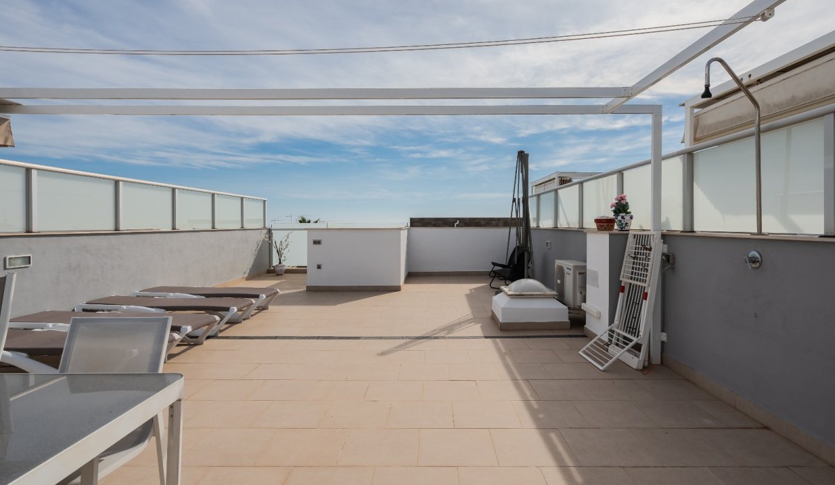 Resale - Apartment / flat - Orihuela Costa - Punta Prima