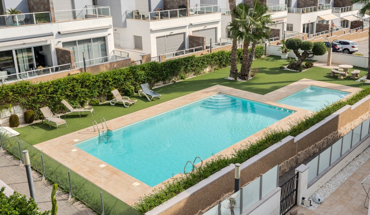 Resale - Apartment / flat - Orihuela Costa - Punta Prima