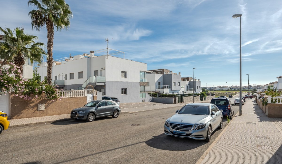 Resale - Apartment / flat - Orihuela Costa - Punta Prima