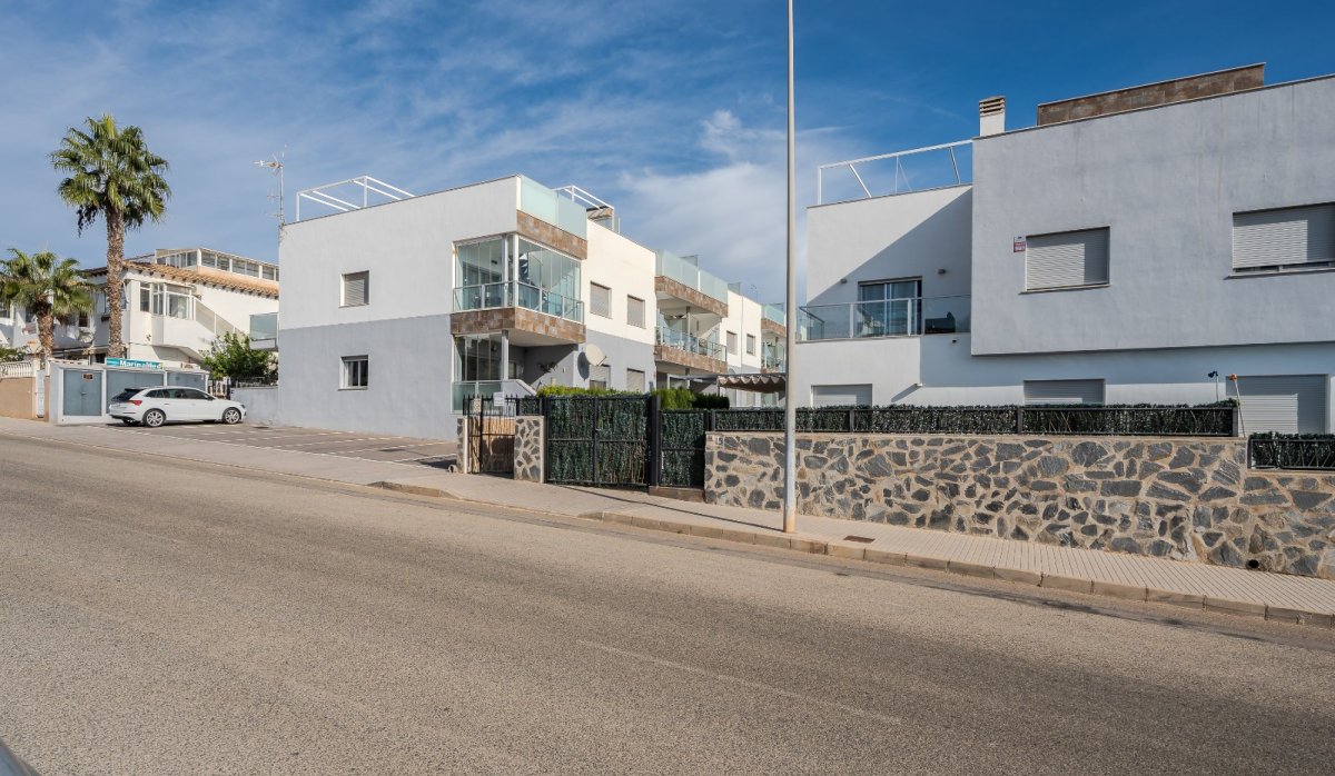 Resale - Apartment / flat - Orihuela Costa - Punta Prima