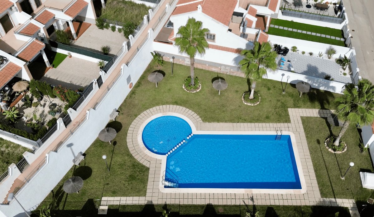 Reventa - Adosado - San Miguel de Salinas