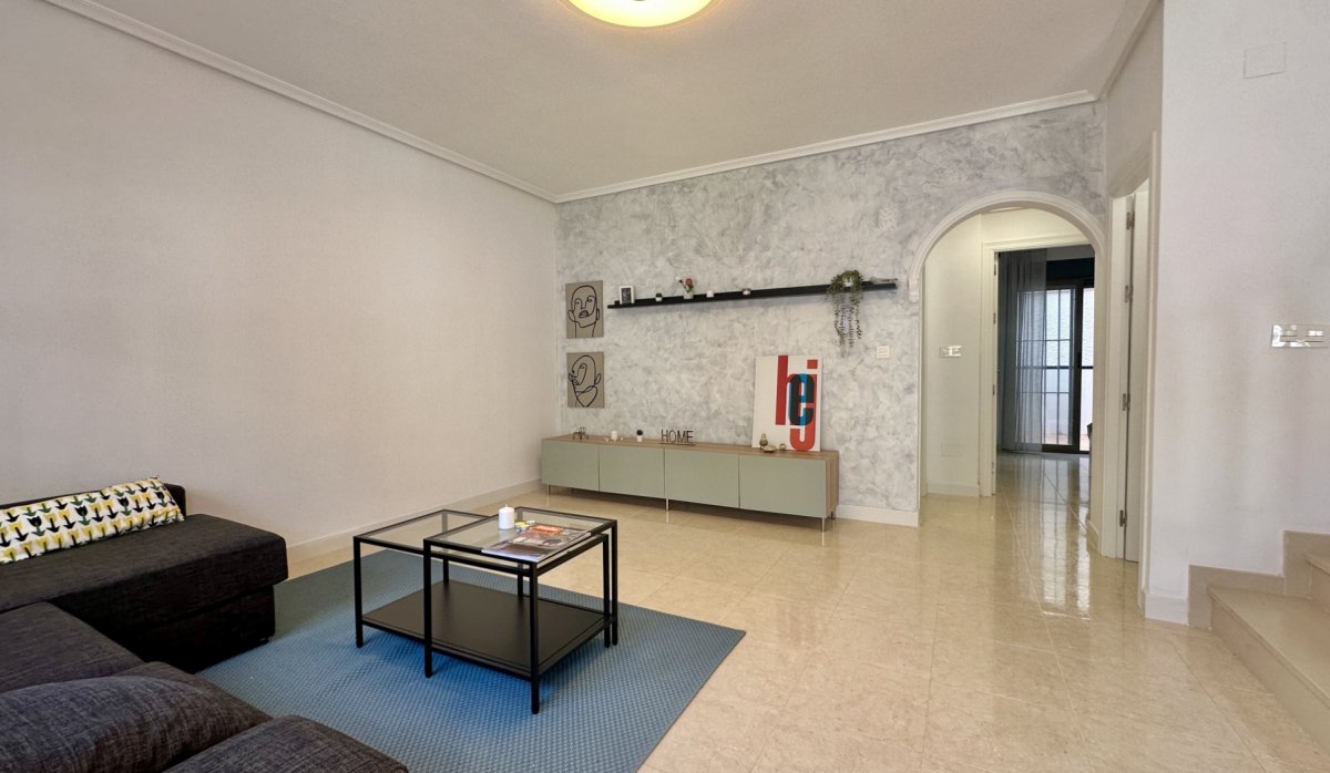 Reventa - Adosado - San Miguel de Salinas