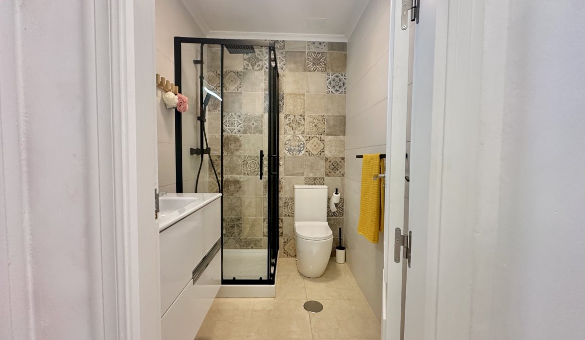 Reventa - Adosado - San Miguel de Salinas