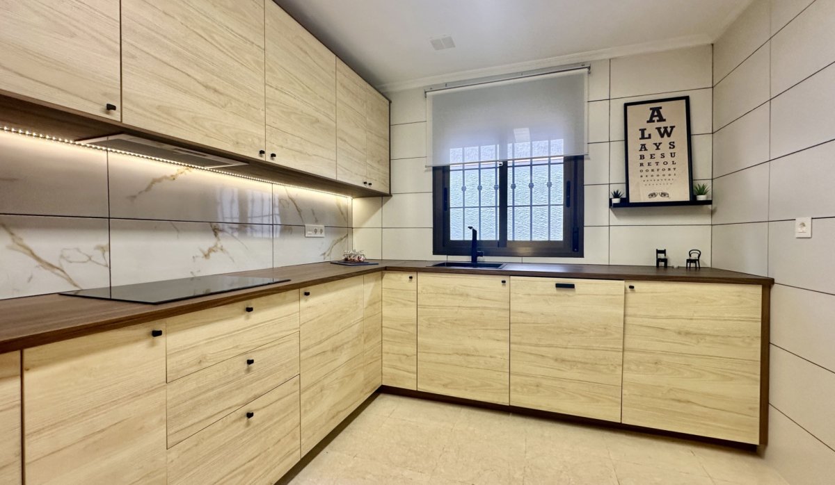 Reventa - Adosado - San Miguel de Salinas