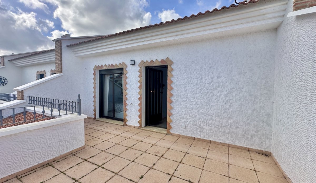 Reventa - Adosado - San Miguel de Salinas