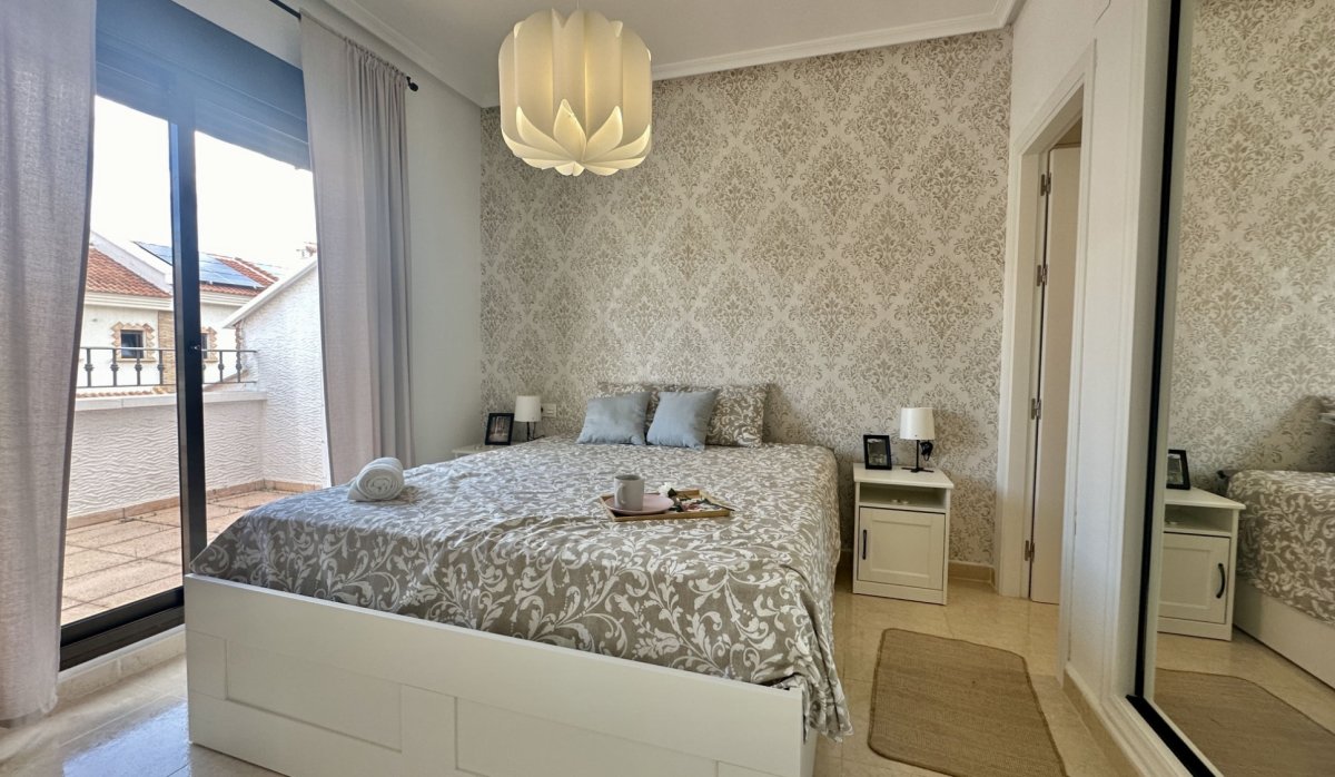 Reventa - Adosado - San Miguel de Salinas