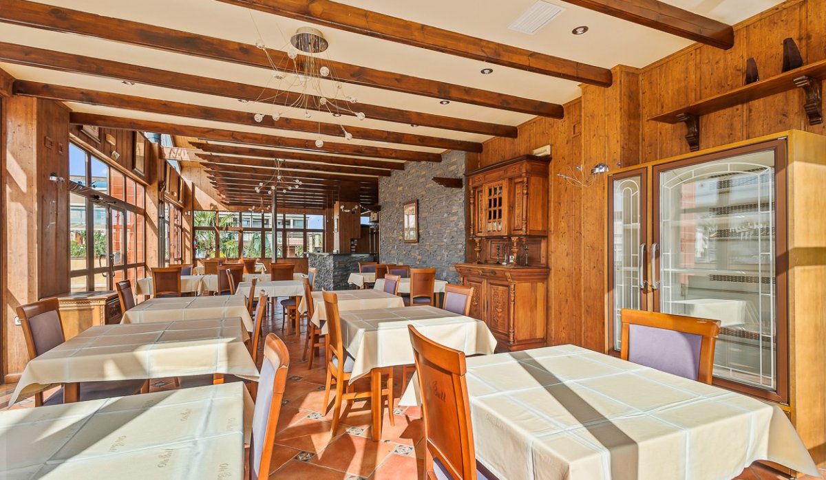 Reventa - Comercial - Los Dolses