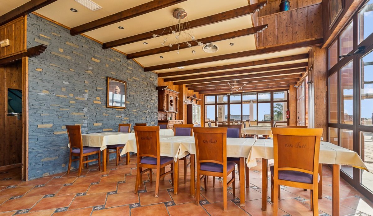 Reventa - Comercial - Los Dolses