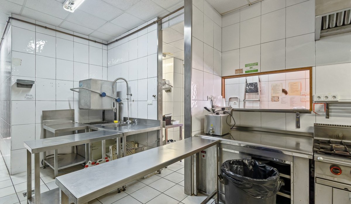 Reventa - Comercial - Los Dolses