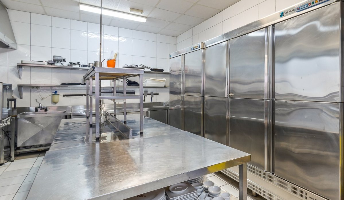 Reventa - Comercial - Los Dolses