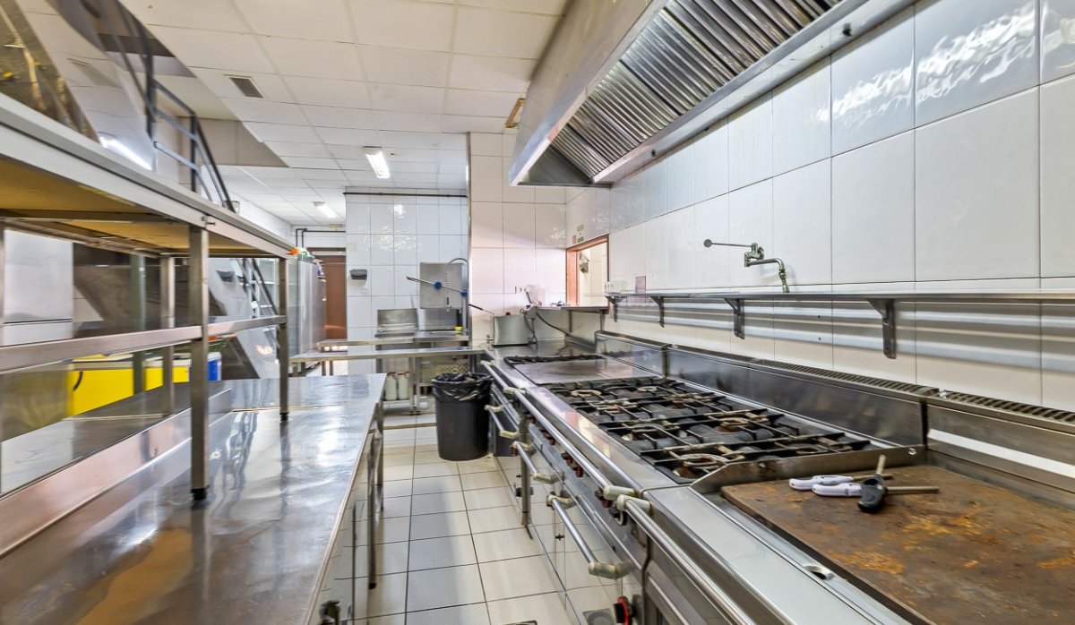 Reventa - Comercial - Los Dolses