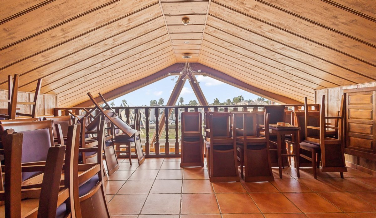 Reventa - Comercial - Los Dolses