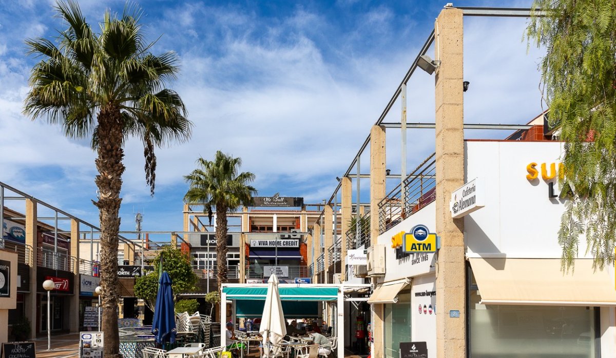 Reventa - Comercial - Los Dolses