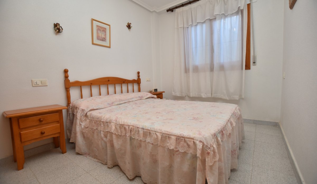 Resale - Townhouse - La Mata