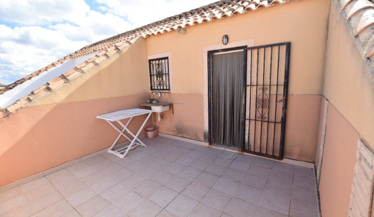 Resale - Townhouse - La Mata