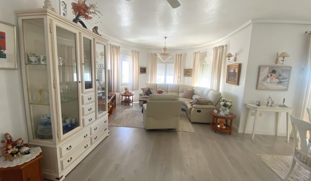 Resale - Townhouse - Ciudad quesada - Central Quesada