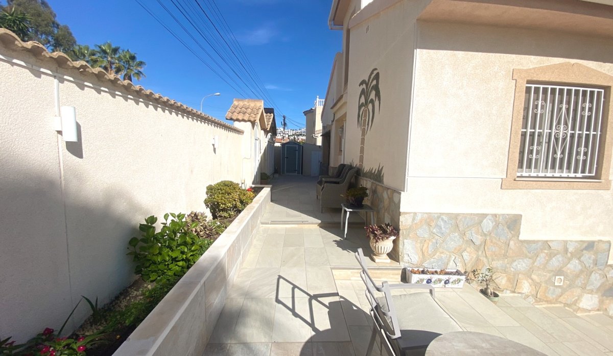 Resale - Townhouse - Ciudad quesada - Central Quesada