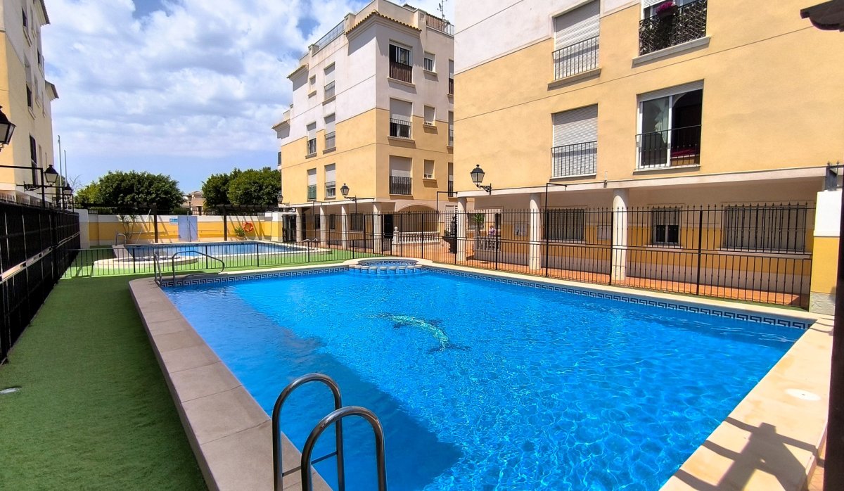 Reventa - Apartamento / piso - Formentera del Segura