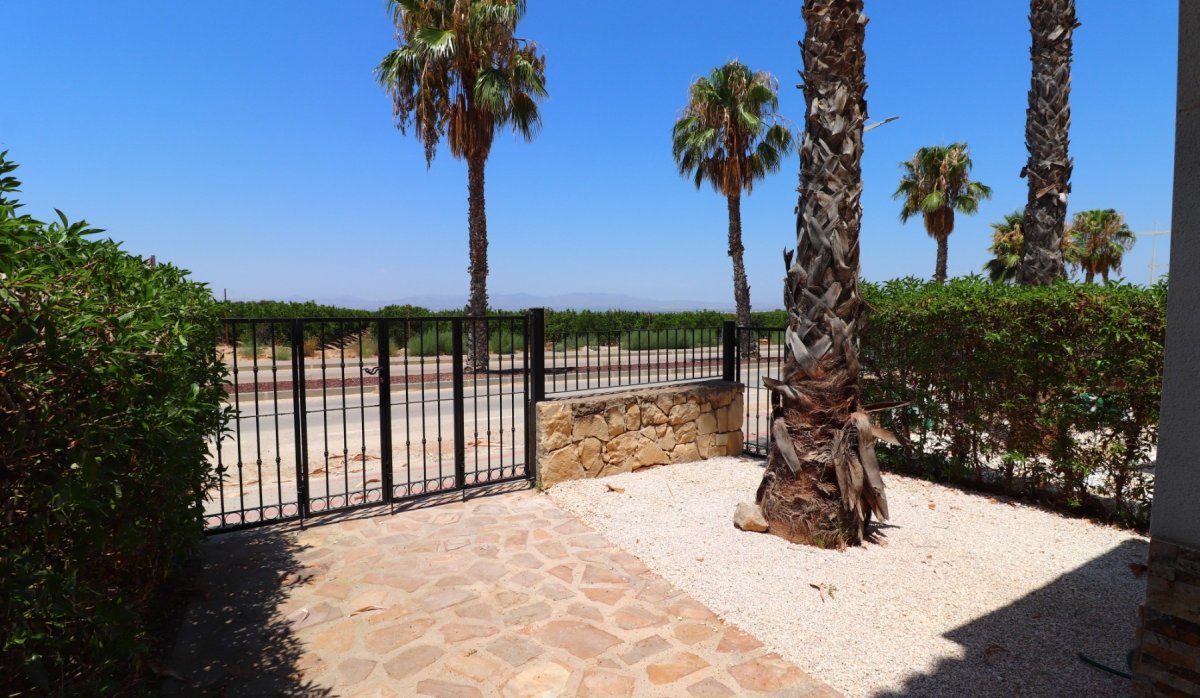 Resale - Villa - Algorfa - La Finca Golf Resort