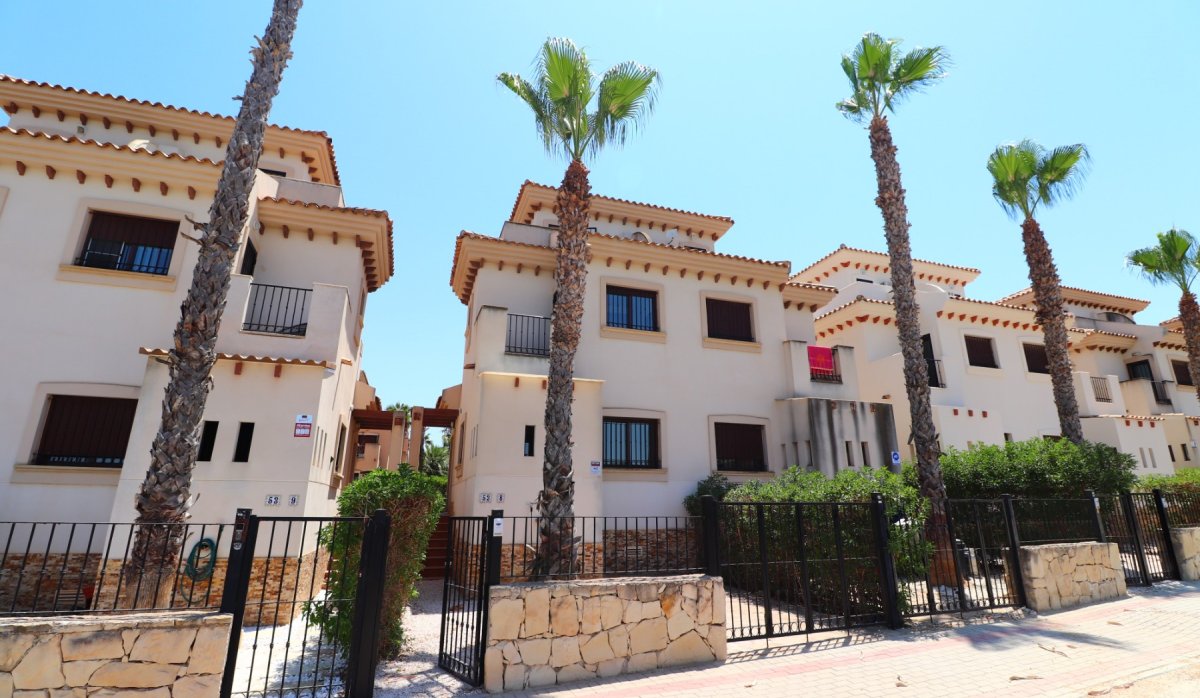 Resale - Villa - Algorfa - La Finca Golf Resort