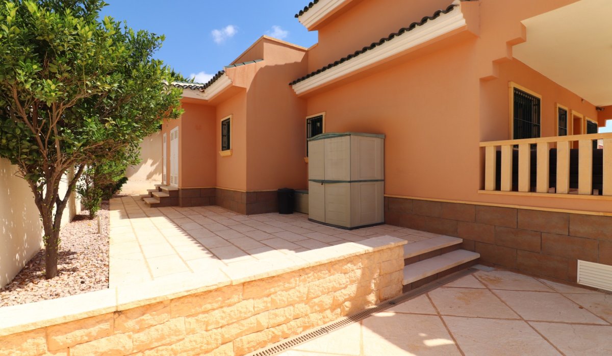 Resale - Villa - Ciudad Quesada - La Fiesta